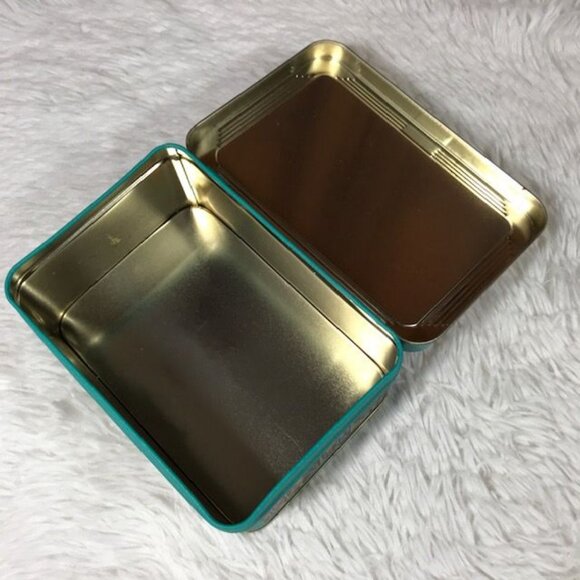 Vintage Coca-Cola Teal Nostalgia Winter Cars at Convenience Store Hinged Top Tin - Picture 13 of 15